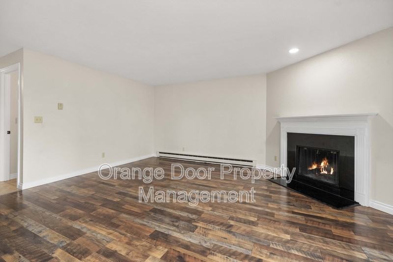 7304 North Skyview Placeunit A103 - Photo 4 of 40