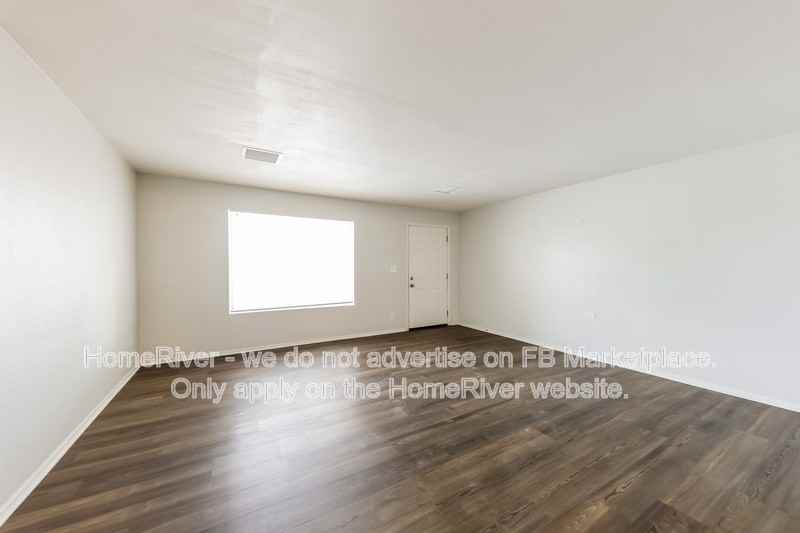 18628 N 13th Ave - Photo 2 of 19