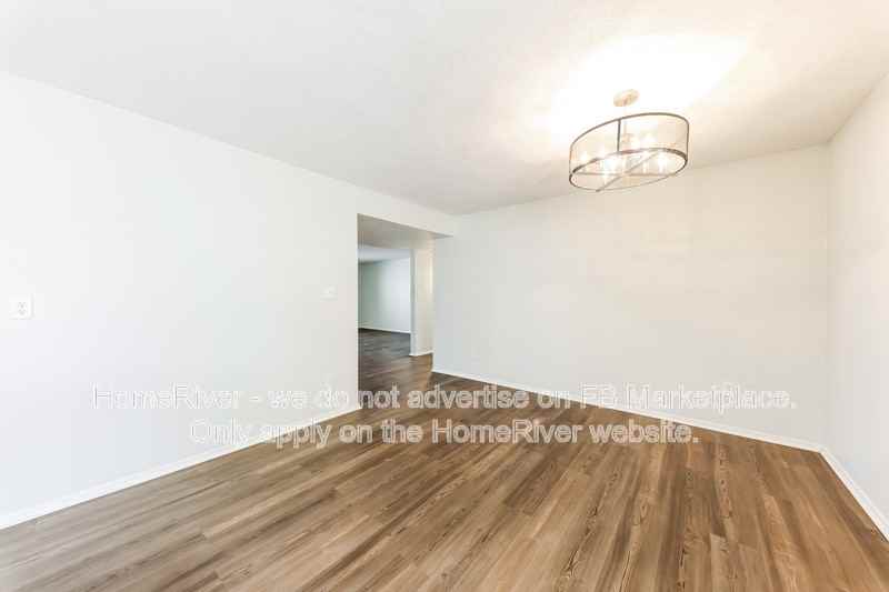 18628 N 13th Ave - Photo 4 of 19