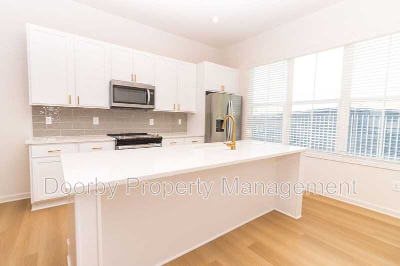 642 Belletrace Cir - Photo 5 of 22