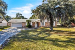 featured image of 11403 Largo Dr