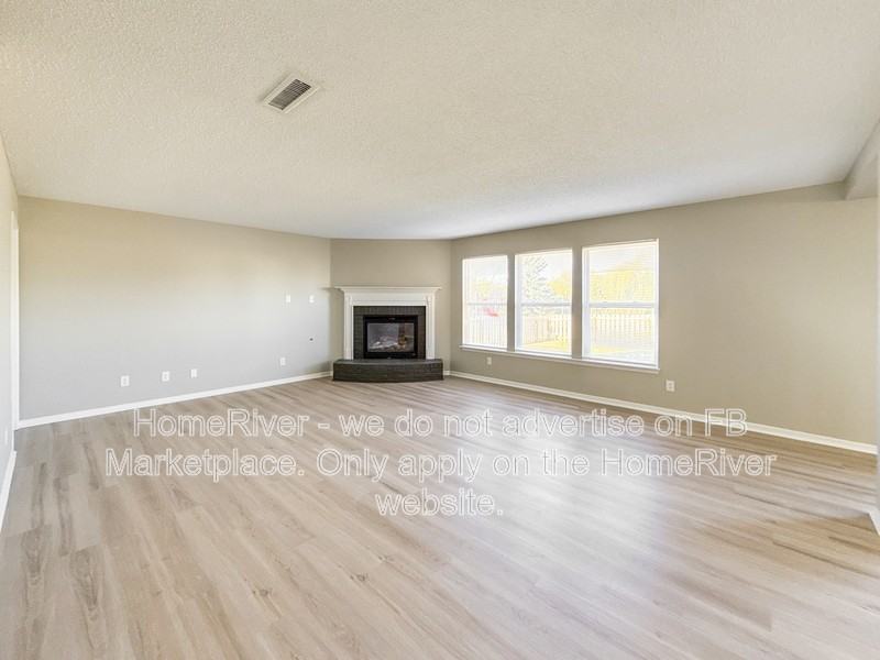 12622 White Rabbit Dr - Photo 4 of 22