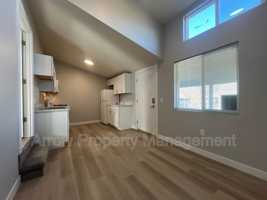 featured image of 877 N 26th St #301