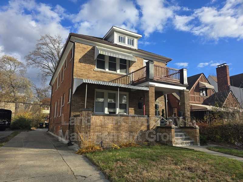 14400 Rutherford St - Photo 4 of 29