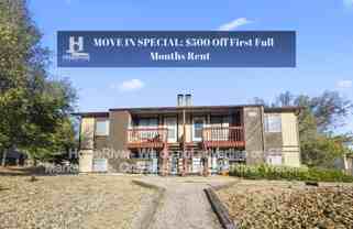 1110 Chiricahua Loop #B - Photo 1 of 1