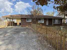 featured image of 2416 Margybeth Ave