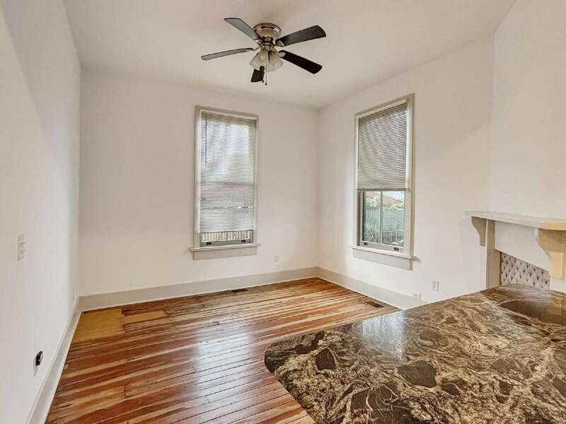 316 West 42nd Street - Photo 4 of 11