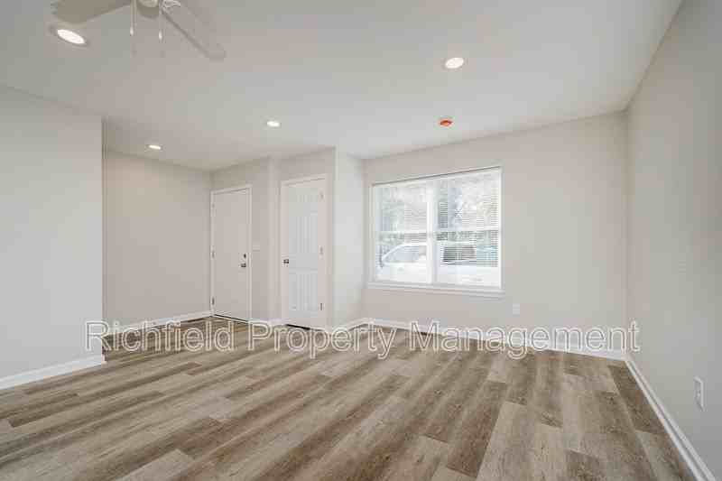 7280 W Reformatory Rd - Photo 3 of 26