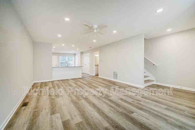 7280 W Reformatory Rd - Photo 4 of 26