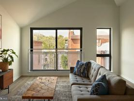 2011 Cambridge St #J - Photo 1 of 1