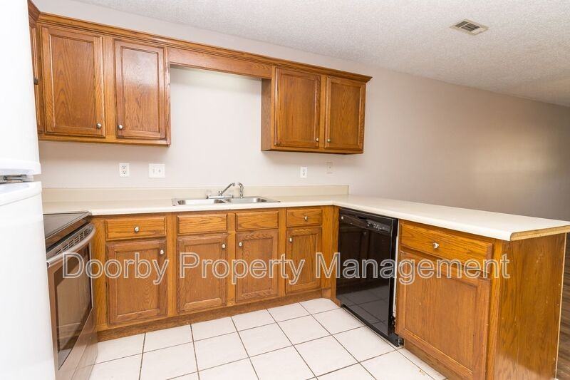 464 Guyler Street #464 - Photo 6 of 13