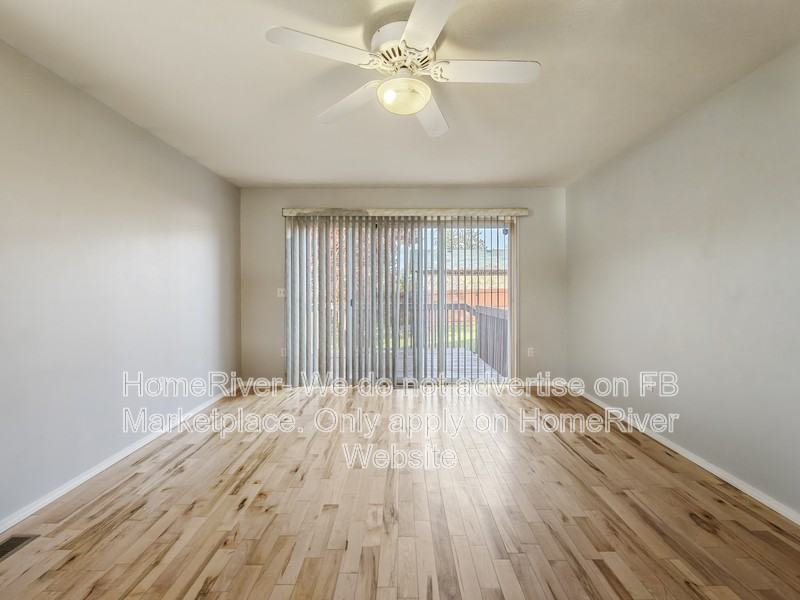 4701 E 13th Ave - Photo 4 of 21