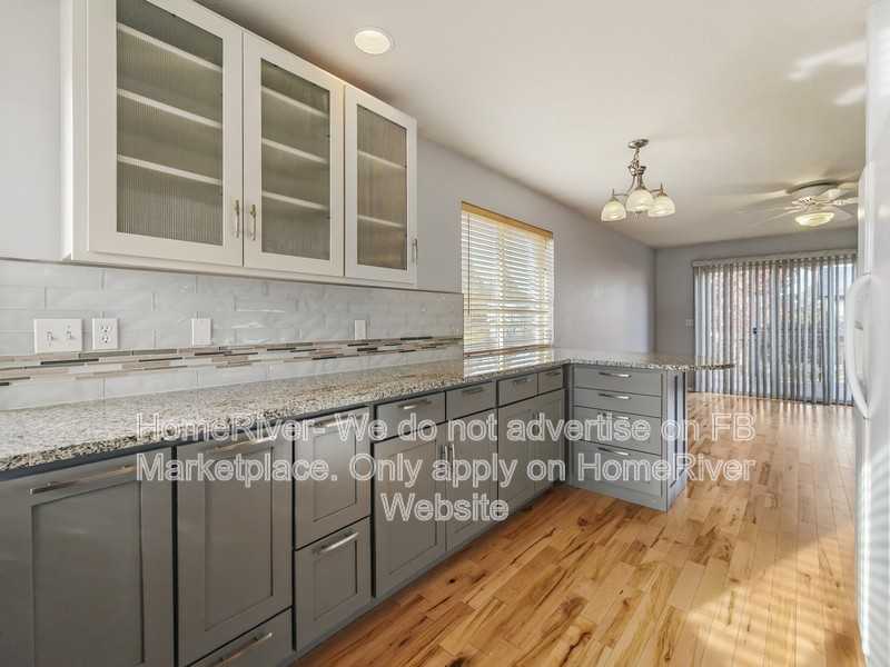 4701 E 13th Ave - Photo 6 of 21