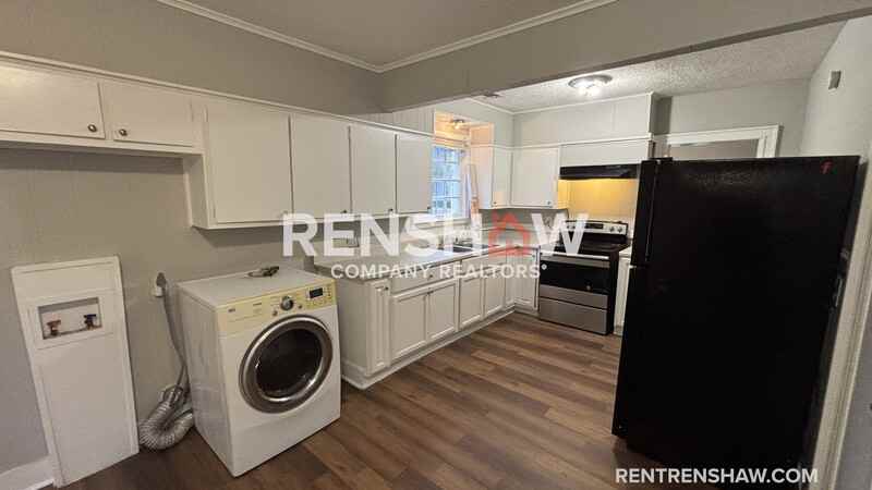 785 Pope St - Photo 4 of 15