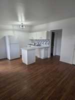 featured image of 1001 S Mariana St