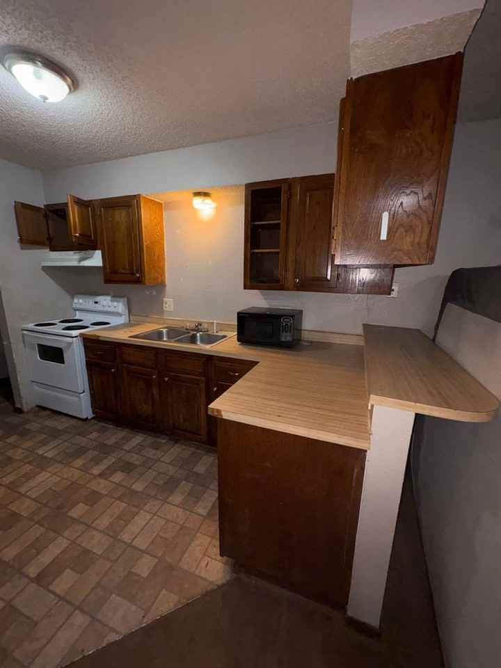 6218 Se 47th St - Photo 3 of 6