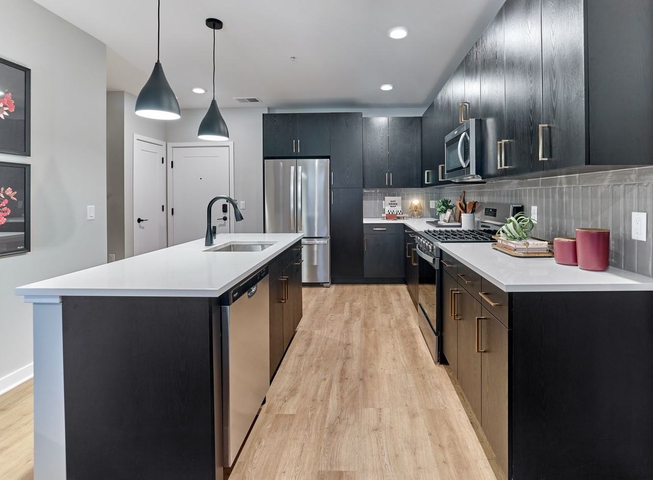 CANTERLY PLACE - Photo 6 of 50