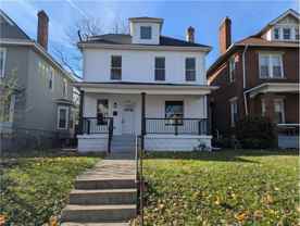 619 Carpenter St - Photo 1 of 1