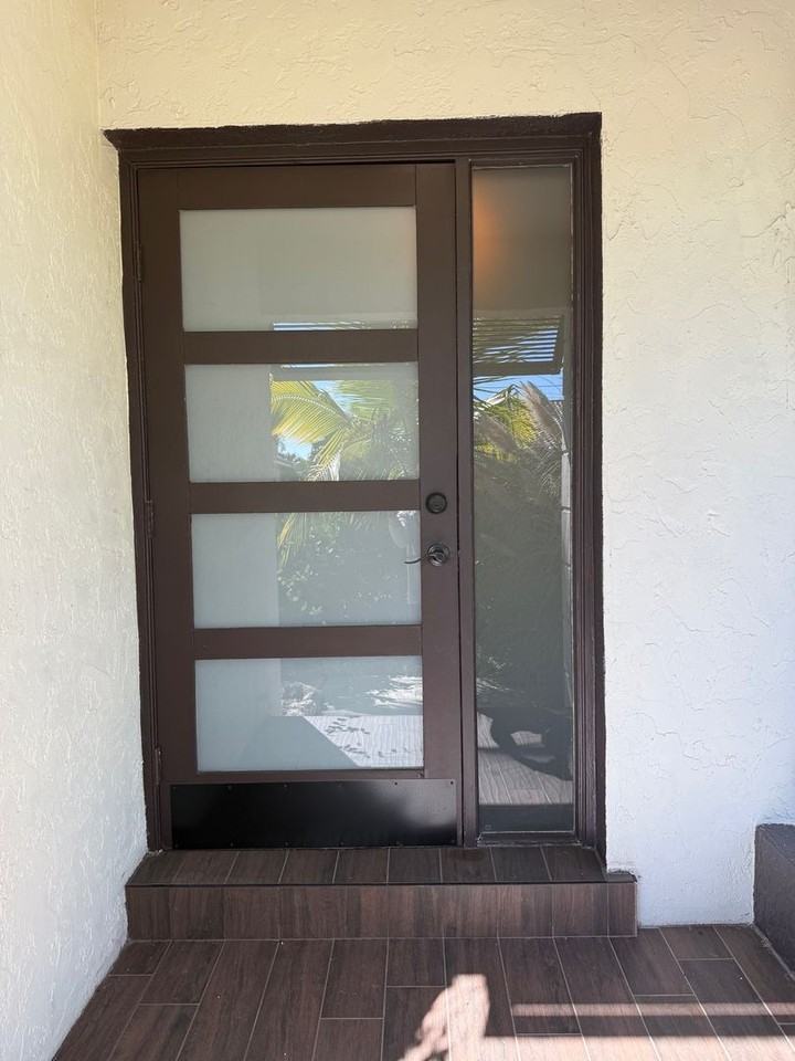 376 Portofino Dr - Photo 2 of 19