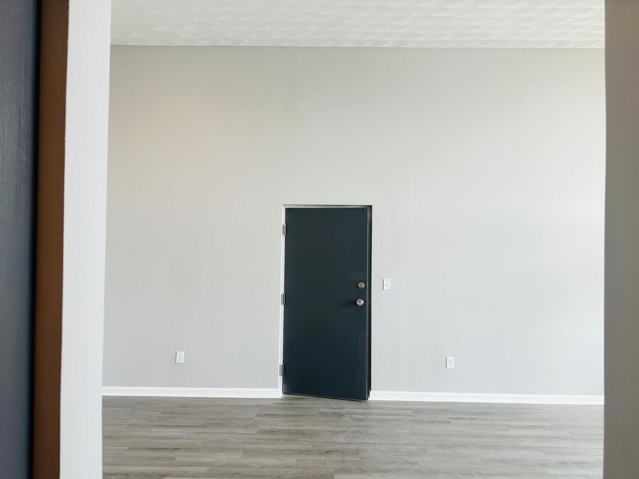 9037 El Dorado Dr - Photo 5 of 43