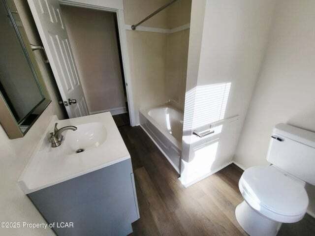 79 Sheridan street - Photo 6 of 19