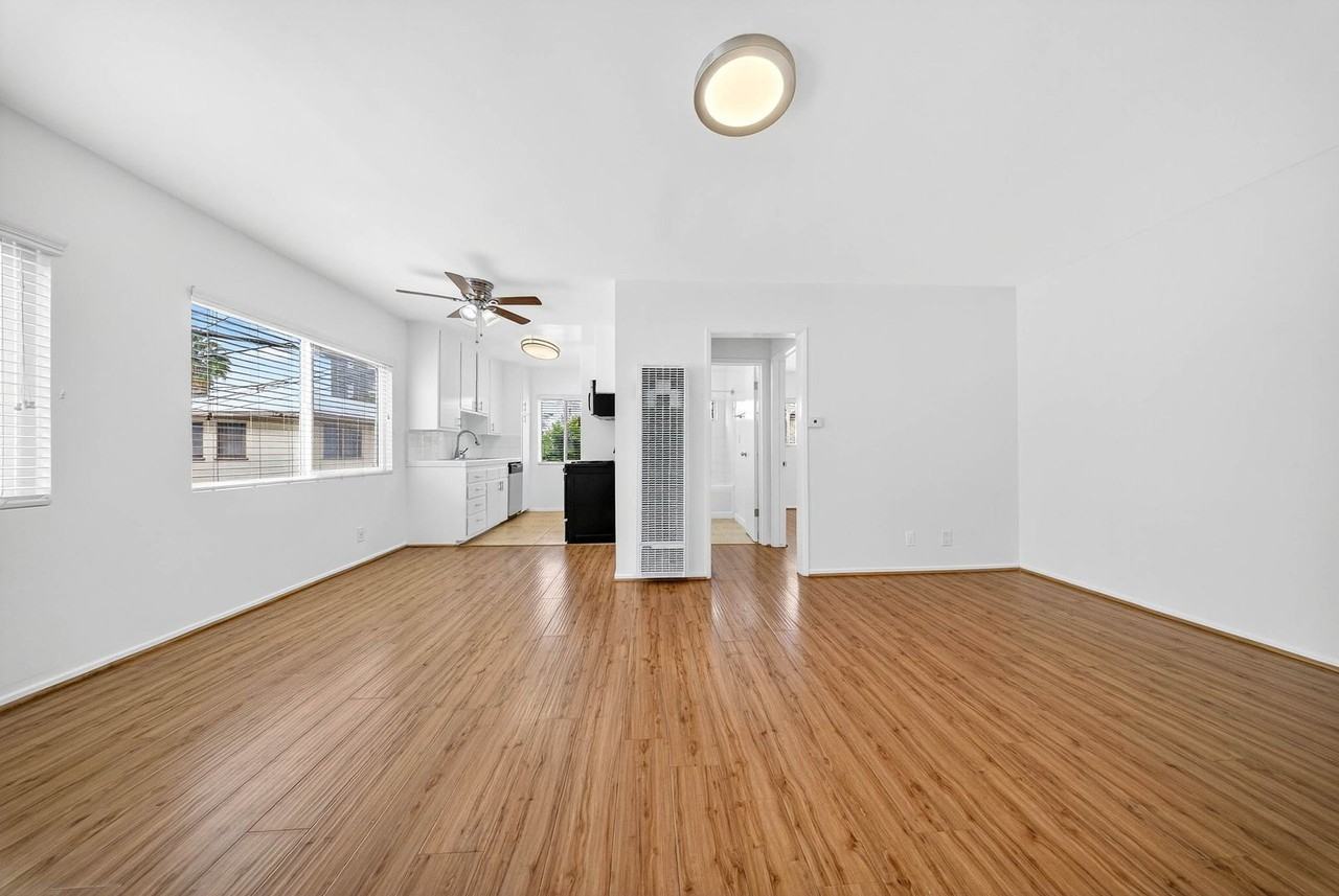 1825 S. Beloit Ave - Photo 2 of 50