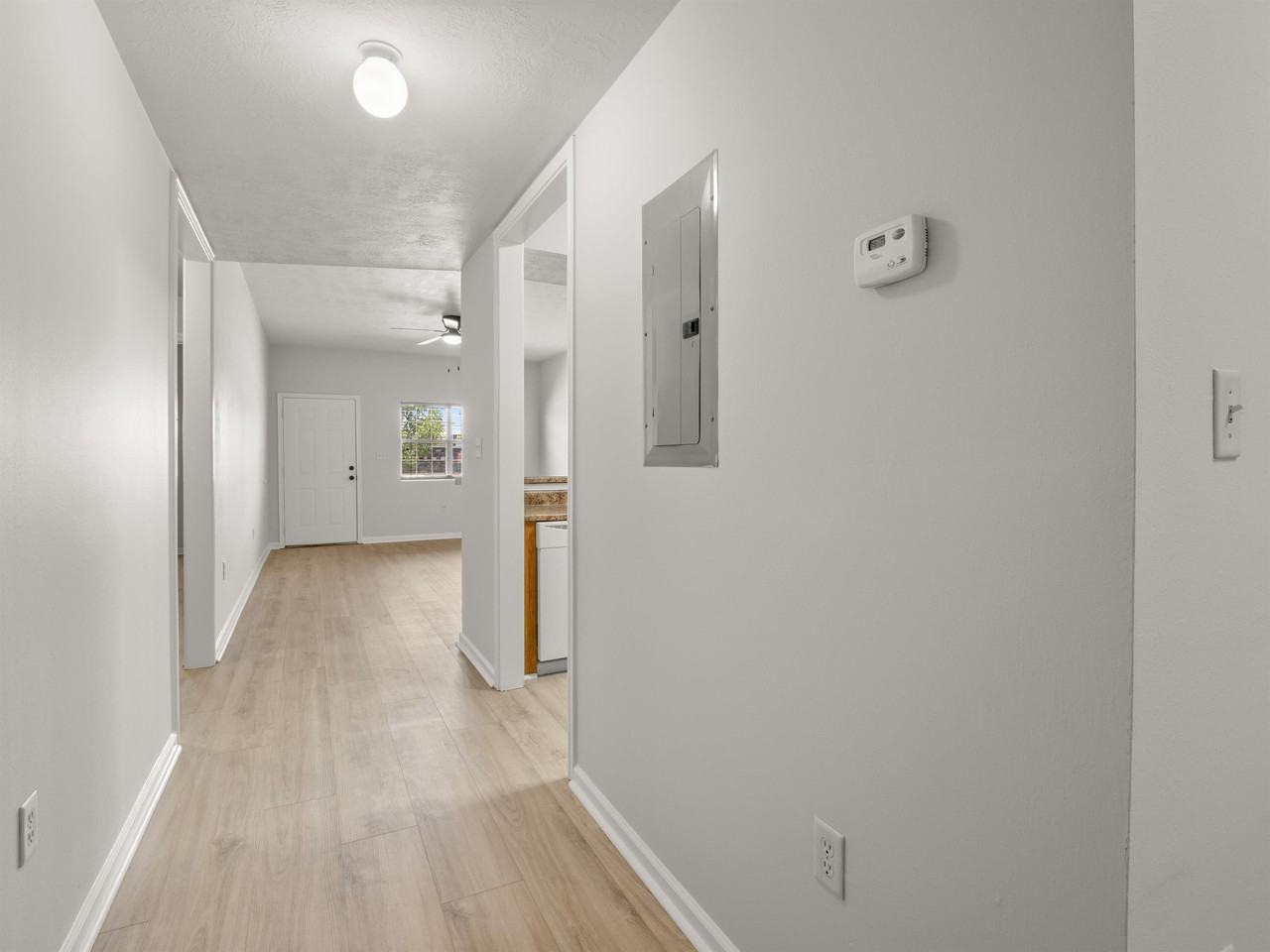 4720 Common Street - Photo 7 of 46