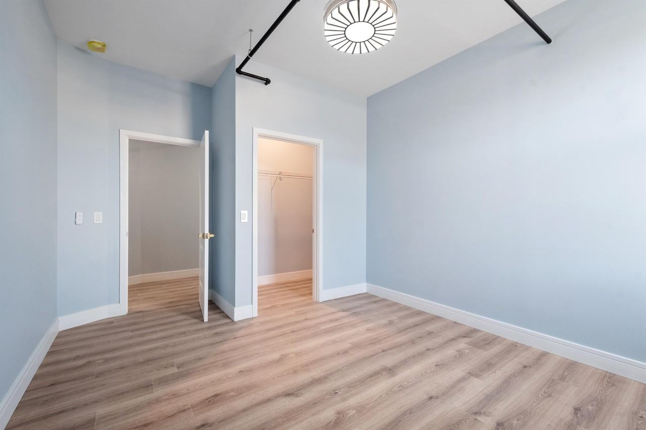 9909 Roosevelt Road - Photo 3 of 10