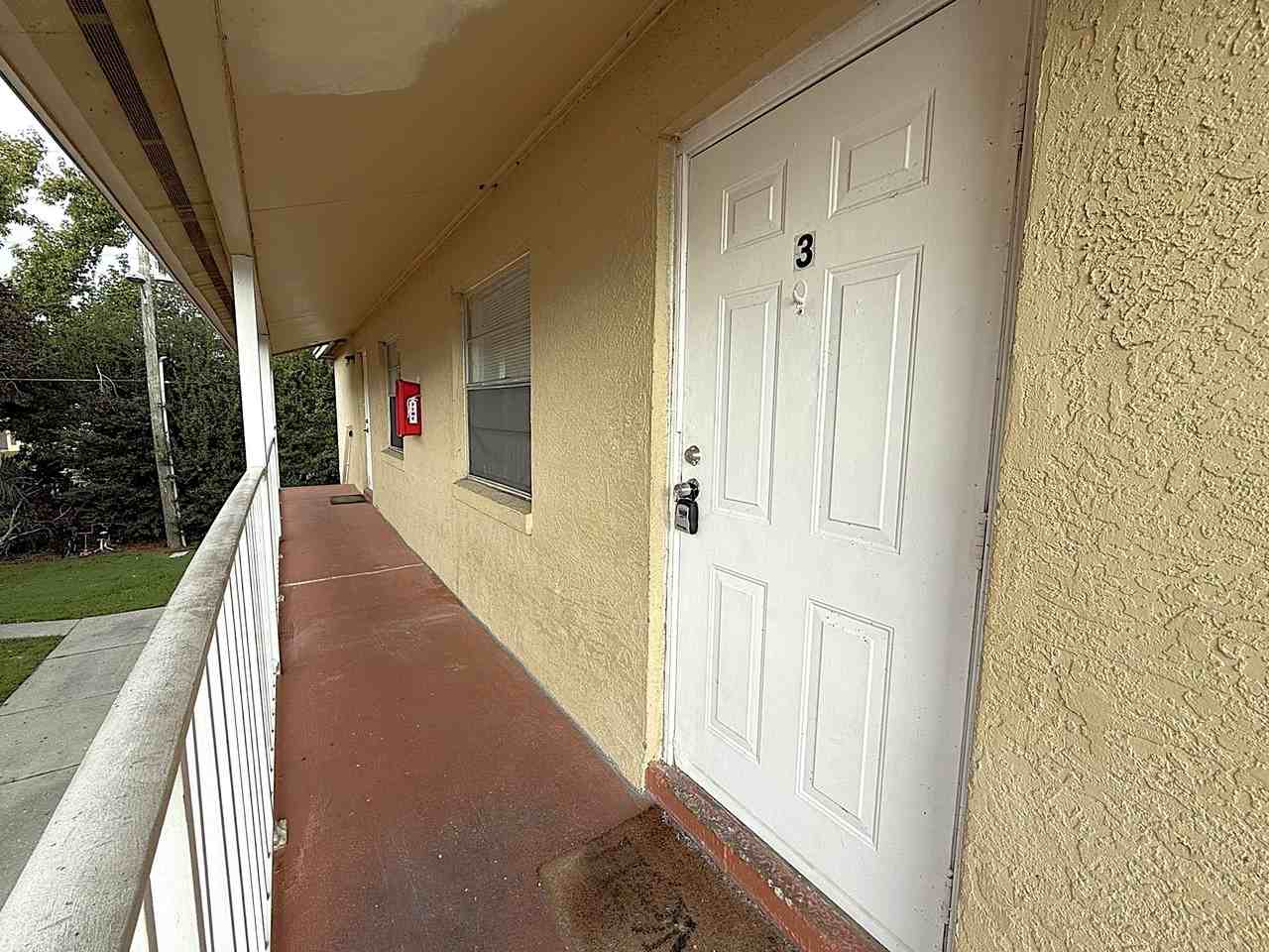 Palm Gardens 720#3 - Photo 3 of 18