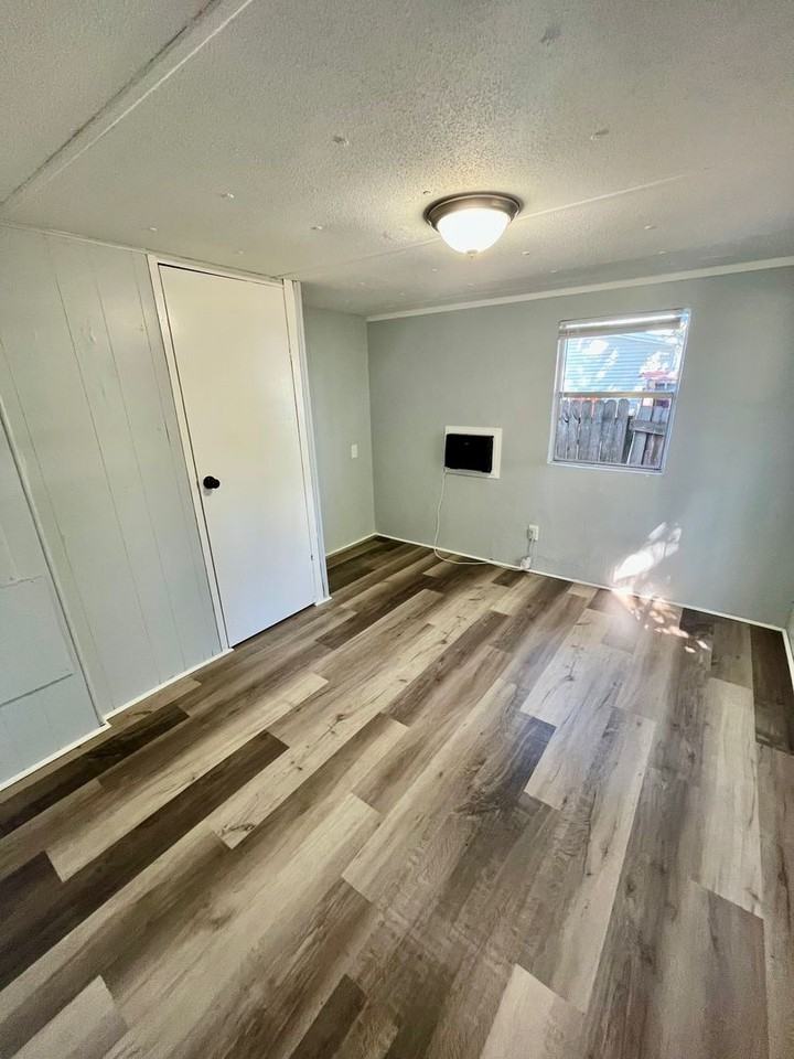 307 Camelia Lane - Photo 2 of 7