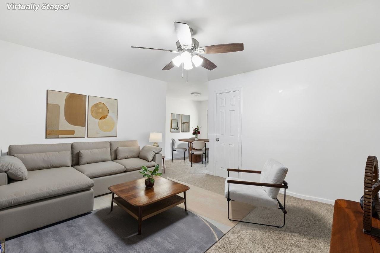 204 Juniper Dr - Photo 2 of 14