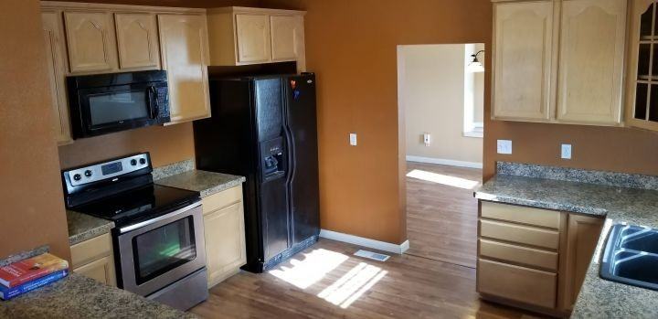 14 Cemetery Rd - Photo 4 of 7