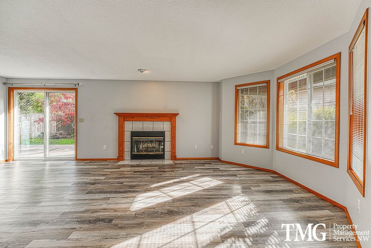 5314 Ne 70th Cir - Photo 2 of 24