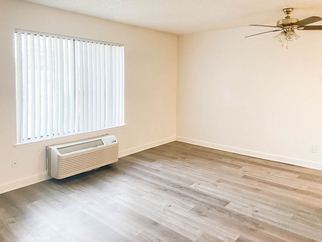 Carlton Woods - Photo 6 of 18