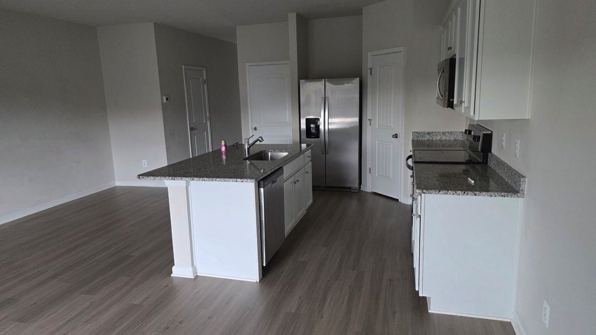 64 Paddington St - Photo 2 of 24