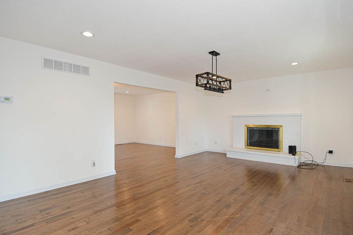 306 Bright Meadows Dr - Photo 6 of 33