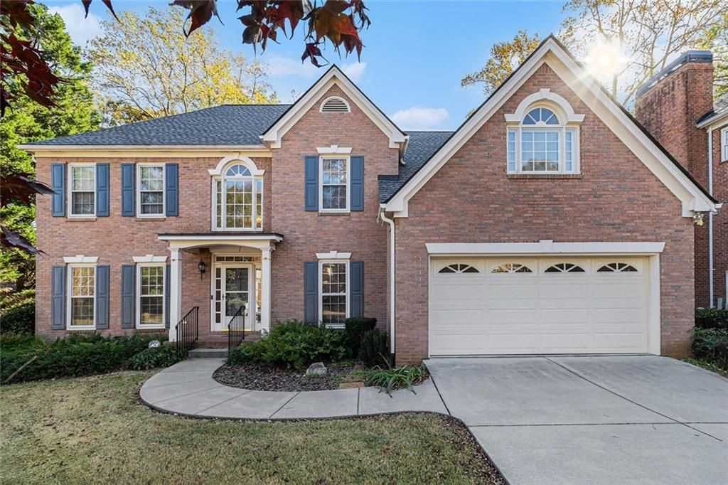 2653 Danforth Ln - Photo 2 of 8