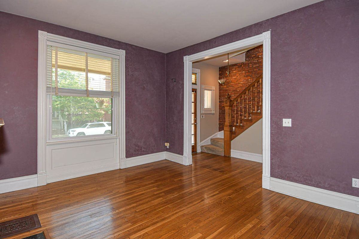 2322 Virginia Ave - Photo 4 of 41