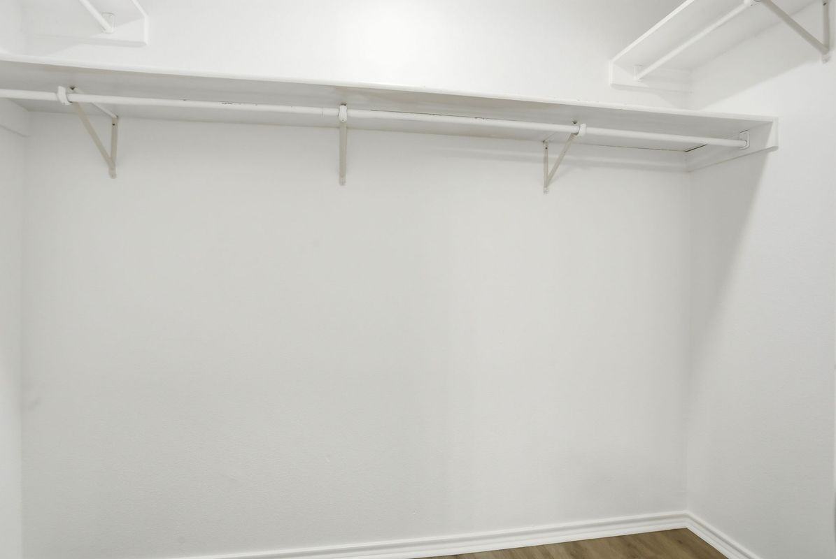 522 Ashley Park - Photo 7 of 44