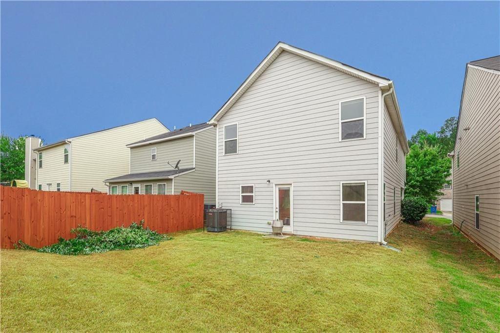 1562 Onalee Dr - Photo 3 of 22