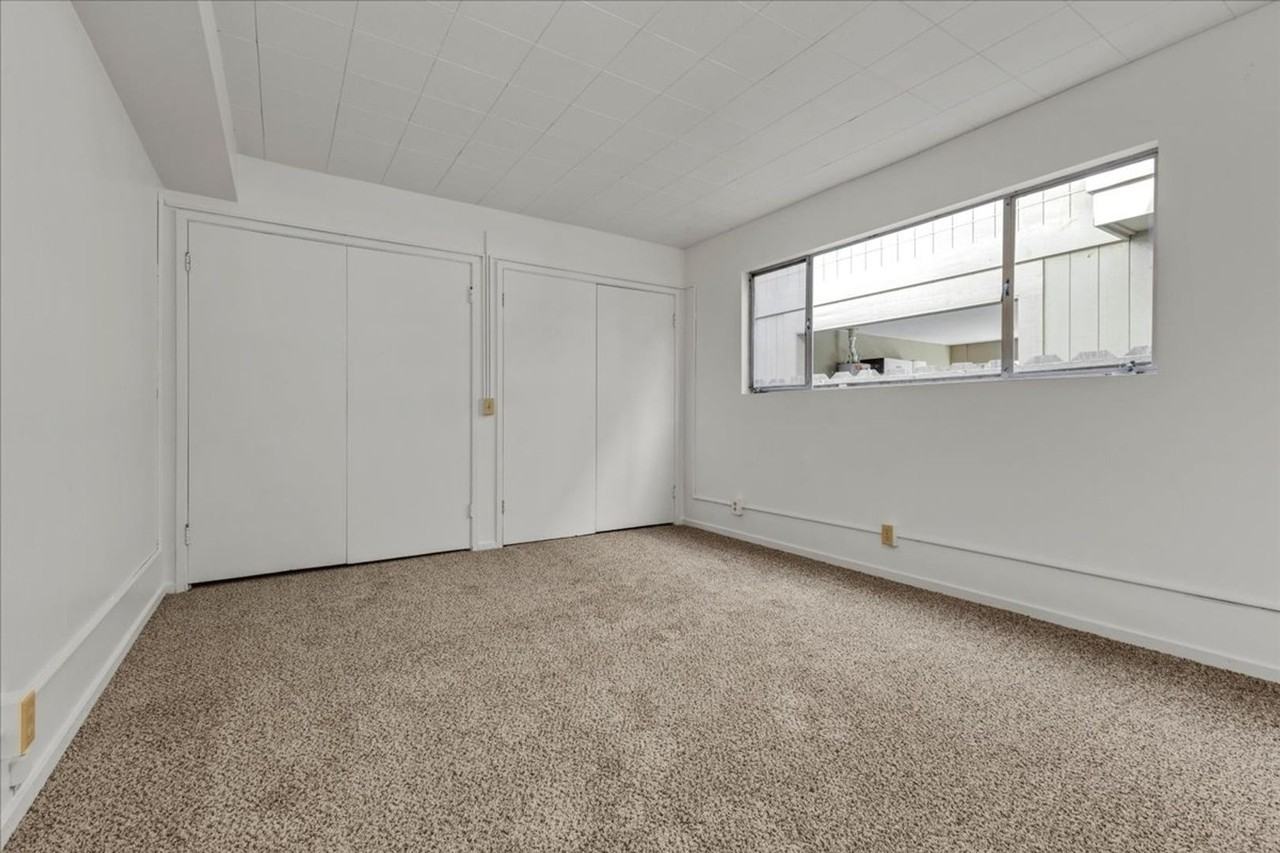 514 Sloat Ave - Photo 7 of 15