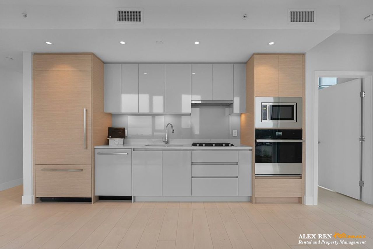 3538 Sawmill Crescent - Photo 6 of 24