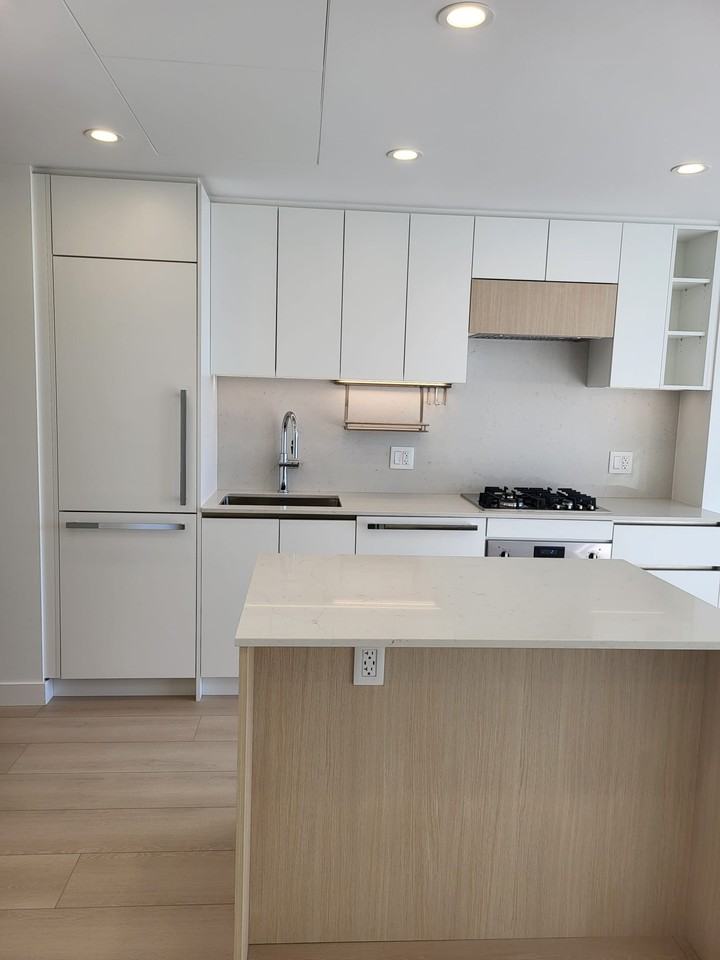 9077 132 Street - Photo 3 of 12