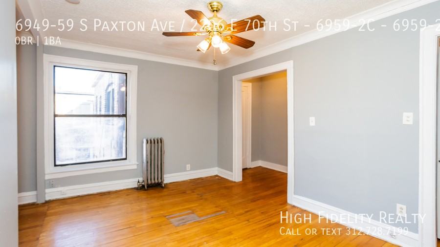 6949-59 S Paxton Ave / 2206 E 70th St - 6959-2C #6959-2C - Photo 2 of 9