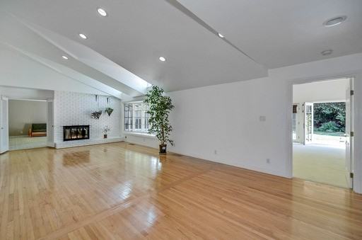 2050 Fallen Leaf Ln - Photo 2 of 9