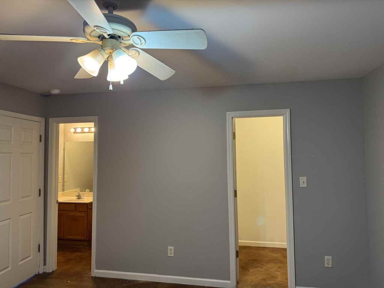 411A Bruce St - Photo 3 of 14