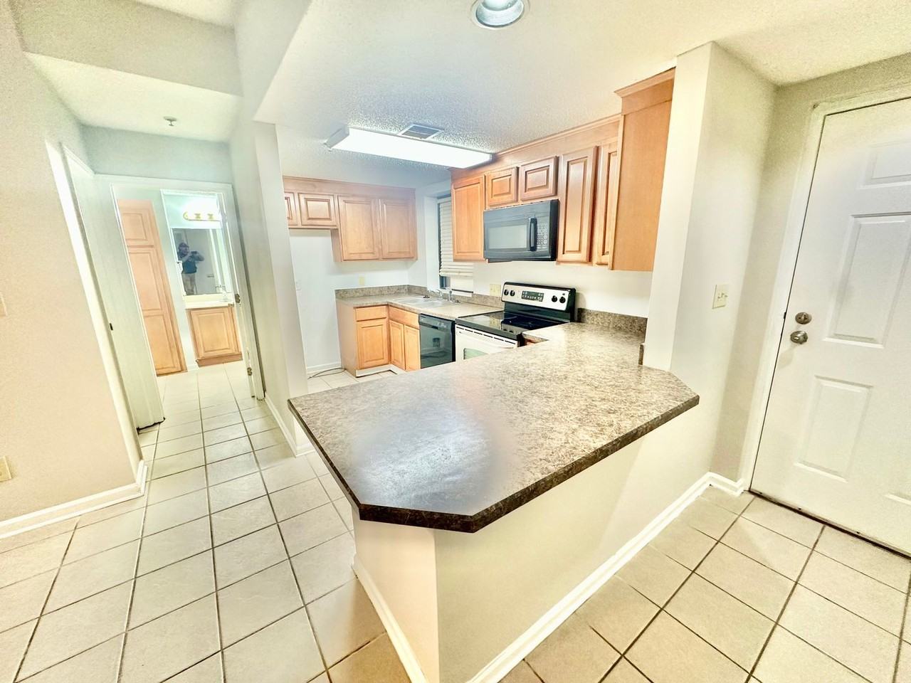 211 Heritage Blvd - Photo 3 of 11