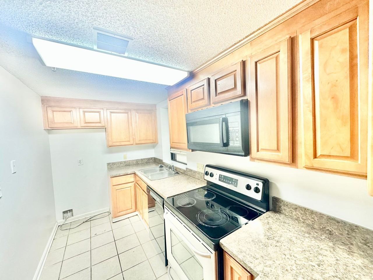 211 Heritage Blvd - Photo 4 of 11