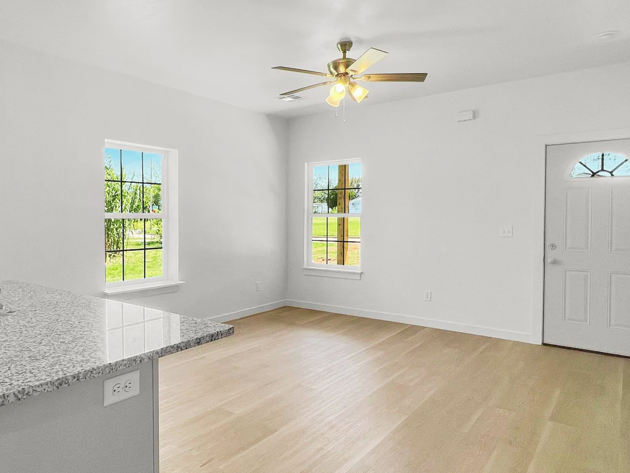 1608 Southwest Jefferson Avenue - Photo 2 of 13