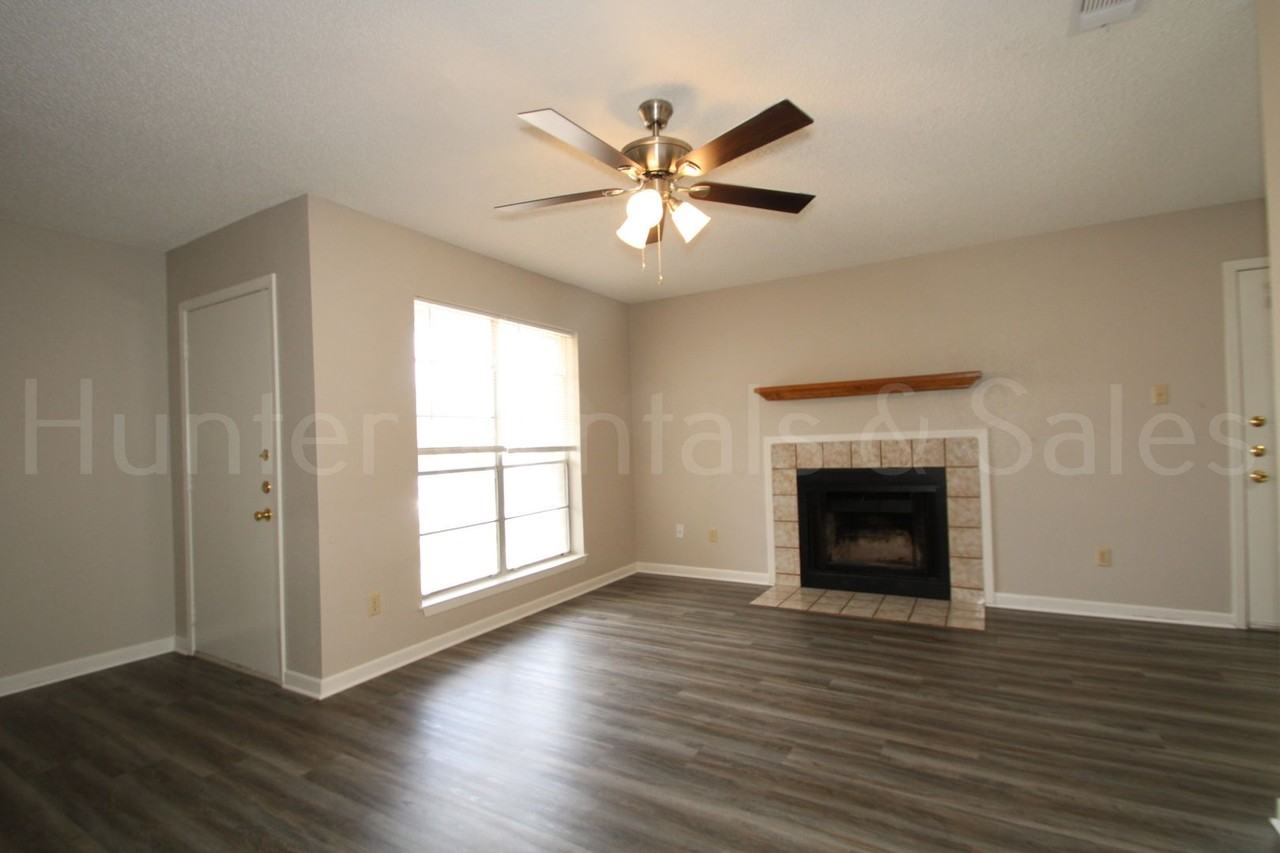 2407 Bermuda Drive - Photo 2 of 20